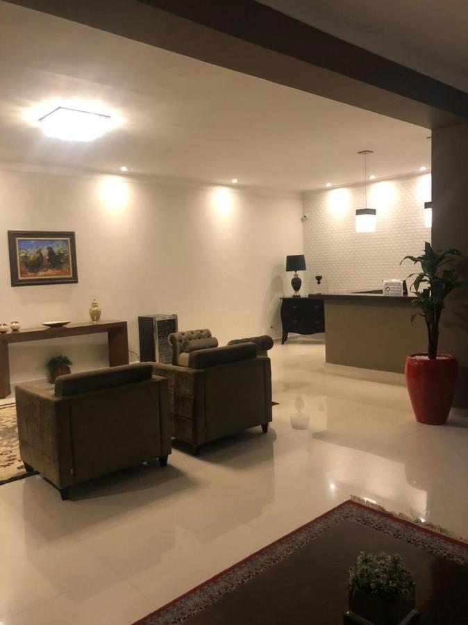 Hotel E Restaurante Canta Galo Jacarezinho Екстериор снимка