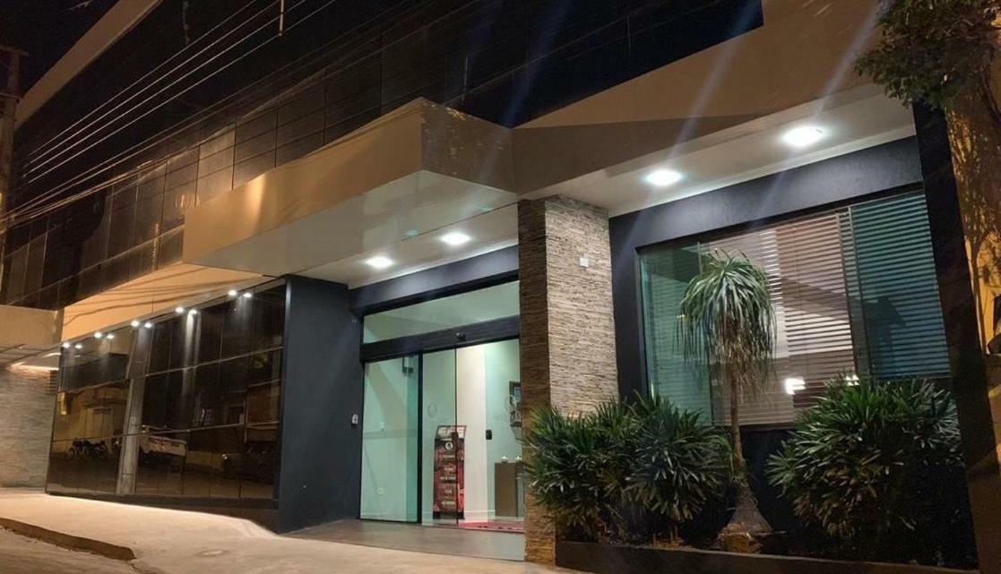 Hotel E Restaurante Canta Galo Jacarezinho Екстериор снимка